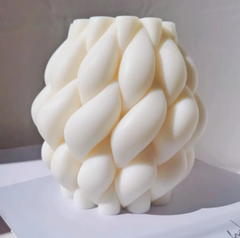 Geometric Twist Candle Mold